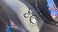 Nissan Qashqai 1.3 DiG-T 160 N-Connecta 5dr Petrol Hatchback